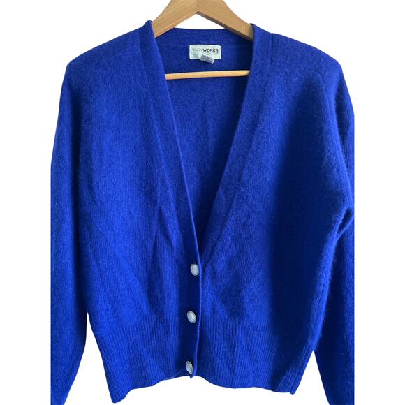 Vintage Yarn Works Size Large Lambswool Angora Blend Blue V Neck Cardigan - Picture 5 of 7